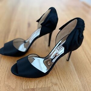 Badgley Mischka Eugenie Bow d’Orsay Peep Toe Pump (New in Box)